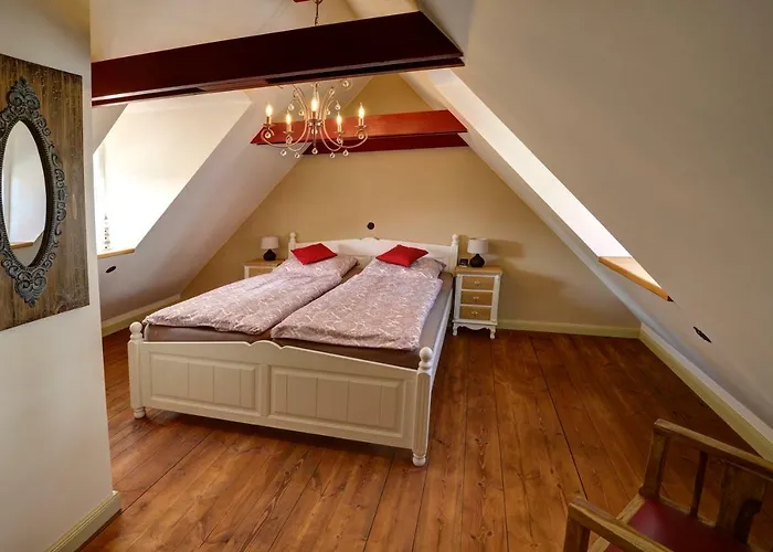 Oluf 12 * Flensburgo