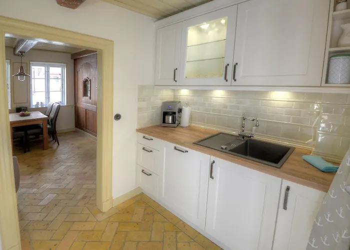 Ferienhaus Oluf 12 *